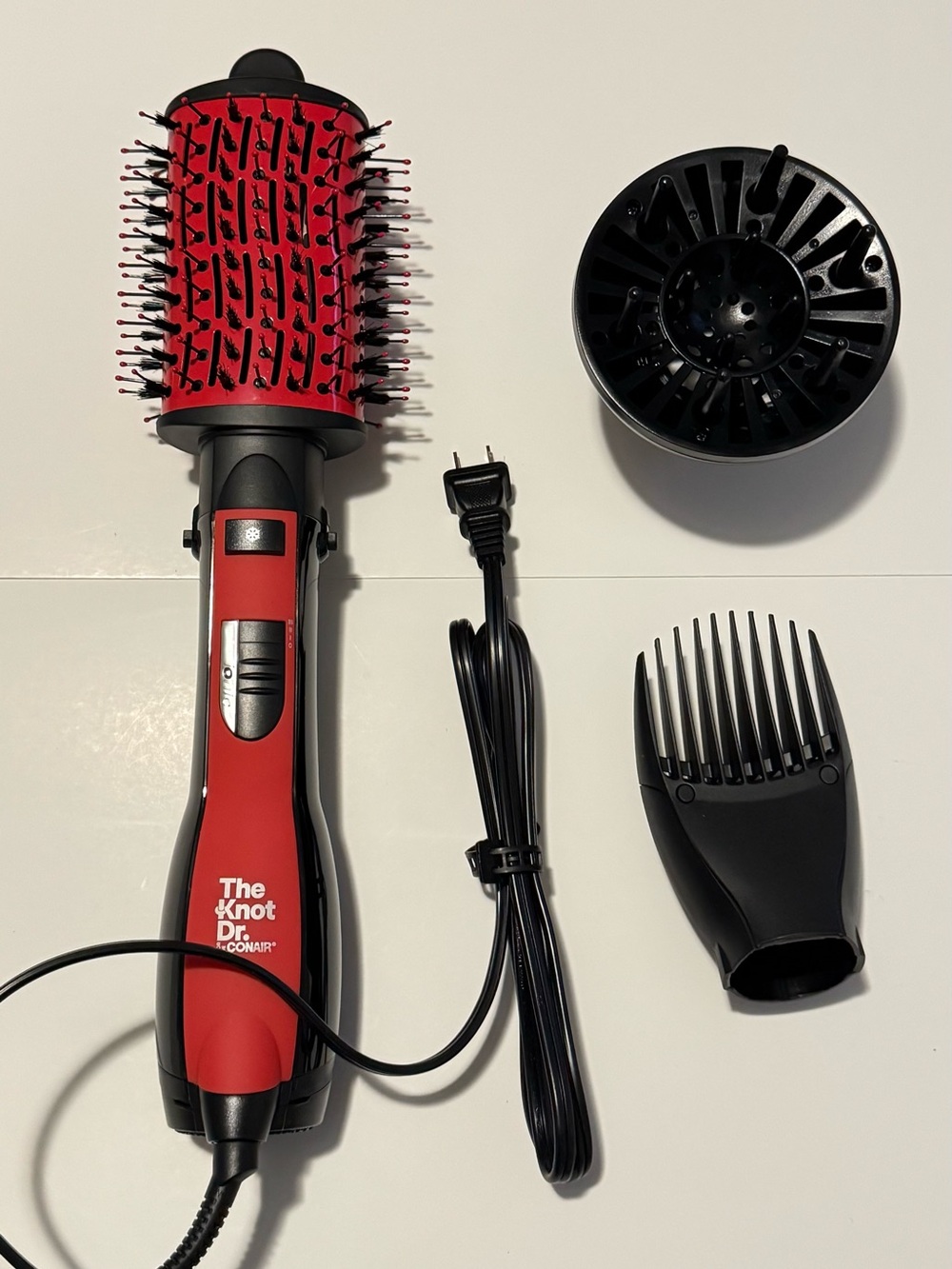 New - The Knot Dr. by Red Hot Air Styling Brush